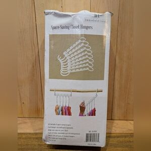 White Space-Saving Closet Hangers 8 pack